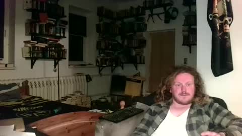 sunr1sa online show from November 10, 2025, 6:07 pm