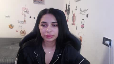 sunrocss online show from November 29, 2025, 10:18 am