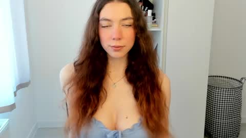 sunshine_bliss online show from May 14, 2026, 2:46 pm