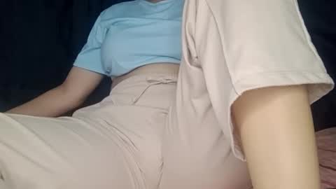 Annie online show from January 7, 2025, 11:56 pm