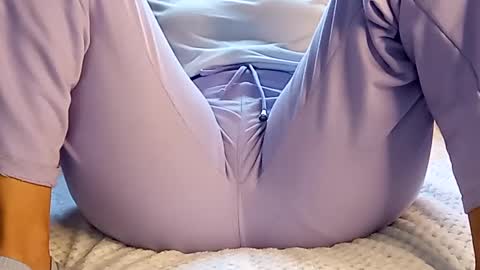 Annie online show from March 11, 2025, 9:04 pm