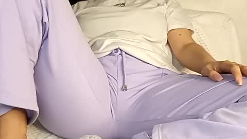 Annie online show from March 12, 2025, 12:53 am