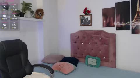 Snapshot of sunshine_gh1 chatting on December 24, 2024, 11:49 am Sunshine online show from December 24, 2024, 11:49 am