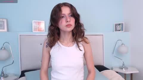 Snapshot of sunshine_gh1 chatting on October 21, 2025, 9:15 pm Sunshine online show from October 21, 2025, 9:15 pm