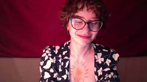 Snapshot of sunshinehella chatting on September 11, 2025, 1:11 pm Hella online show from September 11, 2025, 1:11 pm