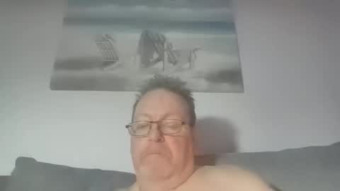 Snapshot of sunspotbaby chatting on February 3, 2026, 12:09 am Sunspotbaby online show from February 3, 2026, 12:09 am