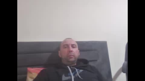 super42835015 online show from February 4, 2026, 7:09 pm