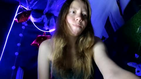 Snapshot of super_jony chatting on November 5, 2025, 4:40 pm super jony and Marta GMT 1300-1800 every day online show from November 5, 2025, 4:40 pm