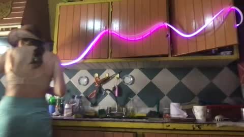 Snapshot of super_jony chatting on November 15, 2025, 6:22 am super jony and Marta GMT 1300-1800 every day online show from November 15, 2025, 6:22 am