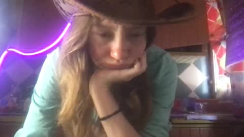 Snapshot of super_jony chatting on November 26, 2025, 2:29 pm super jony and Marta GMT 1300-1800 every day online show from November 26, 2025, 2:29 pm