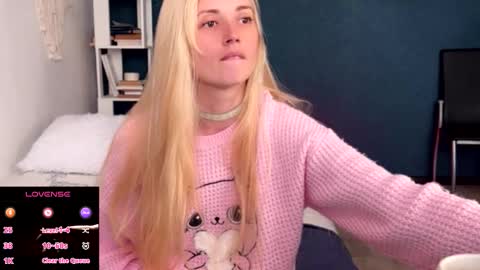 Snapshot of super_peach_stream chatting on November 8, 2025, 12:49 pm ANNApvt open full info in bio online show from November 8, 2025, 12:49 pm