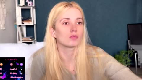 Snapshot of super_peach_stream chatting on November 23, 2025, 10:04 am ANNApvt open full info in bio online show from November 23, 2025, 10:04 am