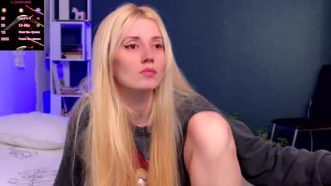 Snapshot of super_peach_stream chatting on November 24, 2025, 4:40 pm ANNApvt open full info in bio online show from November 24, 2025, 4:40 pm