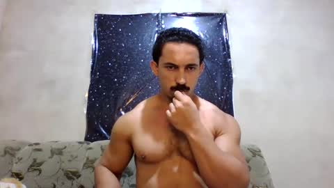 Snapshot of superbigmr chatting on September 9, 2025, 5:51 am james online show from September 9, 2025, 5:51 am