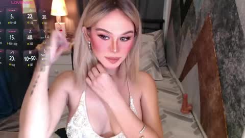 CARMINA online show from May 14, 2026, 1:34 am