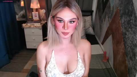 CARMINA online show from May 24, 2026, 12:37 am