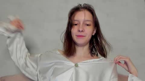 Snapshot of superior_cat chatting on March 9, 2026, 10:14 pm Una online show from March 9, 2026, 10:14 pm