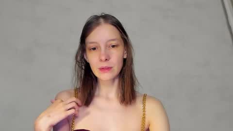 Una online show from May 27, 2026, 10:29 pm