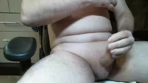 Snapshot of supermax13sm chatting on November 16, 2025, 4:18 am welcome to my room online show from November 16, 2025, 4:18 am