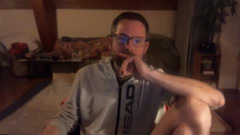 Snapshot of supersquirrel81 chatting on December 21, 2025, 6:09 am supersquirrel81 online show from December 21, 2025, 6:09 am