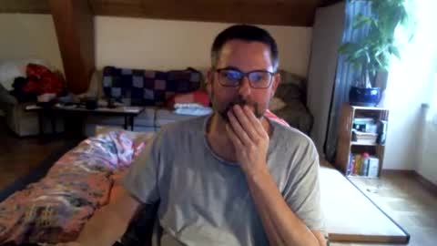 Snapshot of supersquirrel81 chatting on February 1, 2026, 8:35 am supersquirrel81 online show from February 1, 2026, 8:35 am