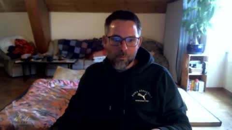 Snapshot of supersquirrel81 chatting on February 21, 2026, 9:32 am supersquirrel81 online show from February 21, 2026, 9:32 am