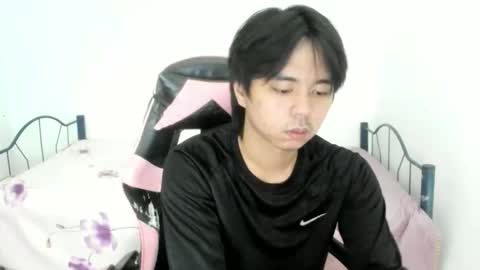 Snapshot of supr4m0 chatting on December 4, 2025, 8:45 am supr4m0 online show from December 4, 2025, 8:45 am