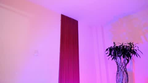 Snapshot of suprasexyjohn chatting on November 27, 2025, 3:14 pm llllSupra llll online show from November 27, 2025, 3:14 pm