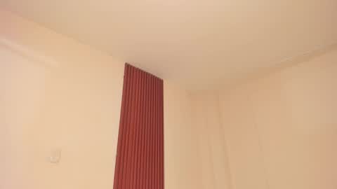 Snapshot of suprasexyjohn chatting on December 5, 2025, 7:32 pm llllSupra llll online show from December 5, 2025, 7:32 pm