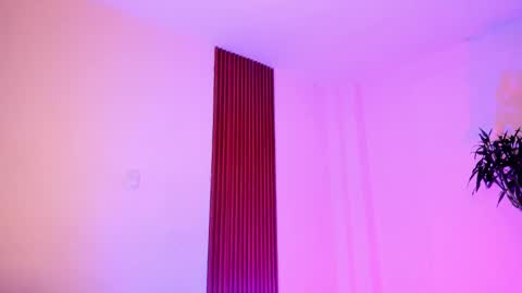 Snapshot of suprasexyjohn chatting on December 21, 2025, 1:13 am llllSupra llll online show from December 21, 2025, 1:13 am