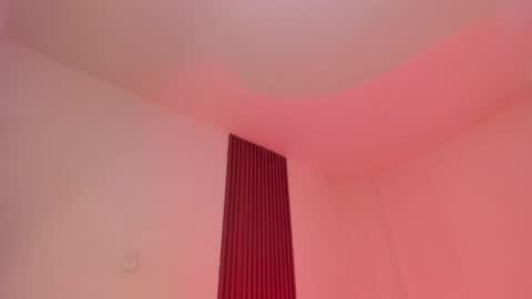 Snapshot of suprasexyjohn chatting on February 14, 2026, 6:15 pm llllSupra llll online show from February 14, 2026, 6:15 pm