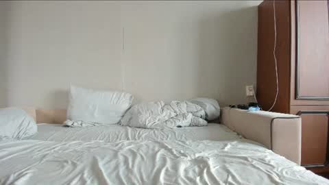 Snapshot of surfsexcouple chatting on June 9, 2026, 11:00 am surfsexcouple online show from June 9, 2026, 11:00 am