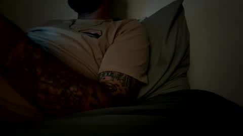 Snaptryz17 online show from October 26, 2025, 12:16 am