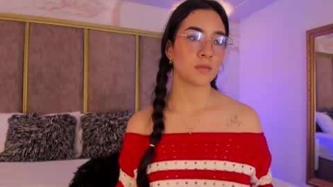 Susann online show from February 21, 2025, 2:39 am