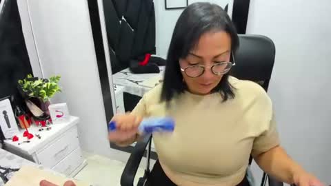 Snapshot of susana_flame chatting on July 3, 2026, 2:51 am Susana Flame online show from July 3, 2026, 2:51 am