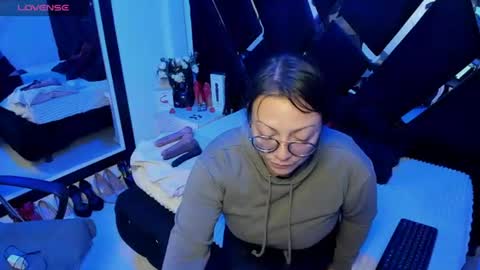 Snapshot of susana_flame chatting on July 22, 2026, 3:42 am Susana Flame online show from July 22, 2026, 3:42 am
