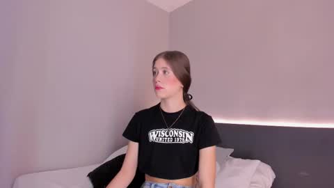 Snapshot of susana_huston chatting on October 14, 2025, 5:36 pm susana_huston online show from October 14, 2025, 5:36 pm