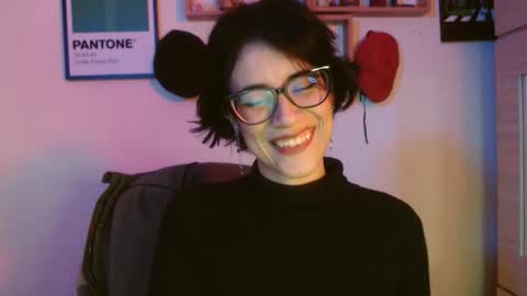 Snapshot of susana_w chatting on October 13, 2025, 10:32 pm susana_w online show from October 13, 2025, 10:32 pm