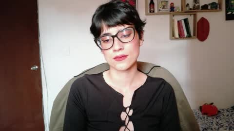 Snapshot of susana_w chatting on June 9, 2026, 7:36 pm susana_w online show from June 9, 2026, 7:36 pm