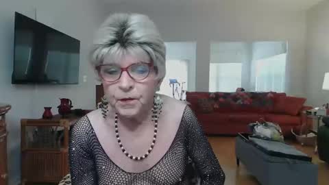 Snapshot of susanandlisa chatting on February 27, 2026, 6:08 pm sexualsusan online show from February 27, 2026, 6:08 pm