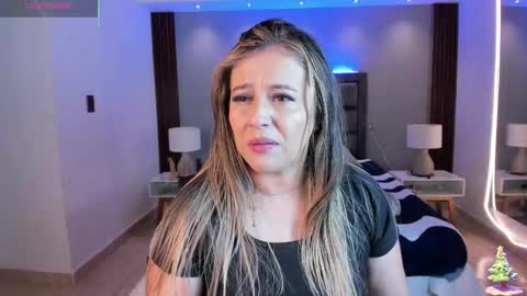 Snapshot of susann_ross chatting on December 18, 2025, 10:54 am Susan Everyday From 0530 to 1430 Col Time online show from December 18, 2025, 10:54 am