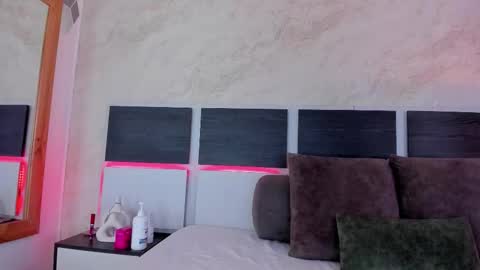 susanna_cute online show from November 21, 2025, 4:16 pm