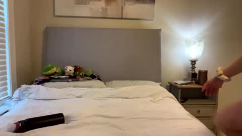 Snapshot of susannahxx chatting on December 7, 2024, 9:11 pm Susannah online show from December 7, 2024, 9:11 pm