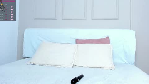 Amelia  online show from February 4, 2025, 7:22 pm