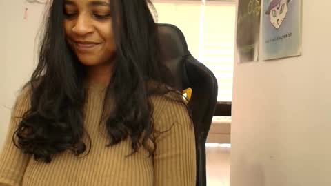 Snapshot of susanrhodes_ chatting on October 11, 2025, 1:09 pm Susan Rhodes online show from October 11, 2025, 1:09 pm