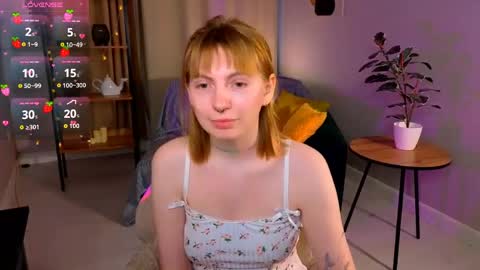 Snapshot of susie_miu chatting on March 22, 2026, 6:28 am SUSIE 3 online show from March 22, 2026, 6:28 am