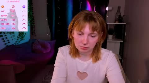 Snapshot of susie_miu chatting on May 19, 2026, 9:54 pm SUSIE 3 online show from May 19, 2026, 9:54 pm