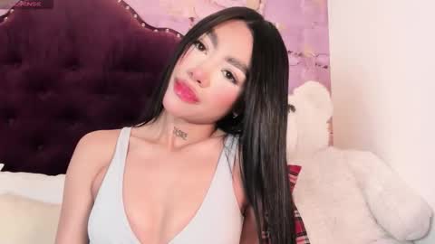 Snapshot of sussie_thompsom chatting on February 21, 2026, 3:02 pm Sussie Tompsom online show from February 21, 2026, 3:02 pm