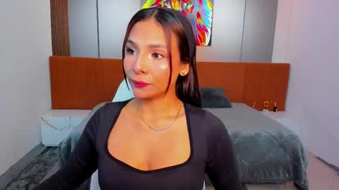 sussy_sweet4u online show from November 18, 2025, 10:09 am