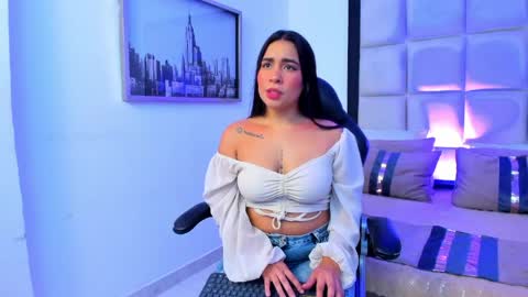 sussyfoxx_ online show from May 9, 2026, 7:19 pm